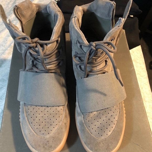 Yeezy 750 Greg Gum - Picture 2 of 6